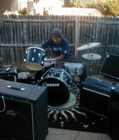 me setting up my drumset...yes, i own it you fucking retard...